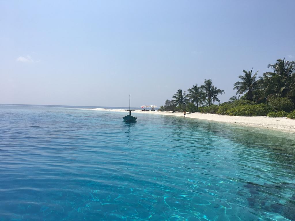 Hudhu Raakani Lodge Maldives Thinadhoo  Esterno foto