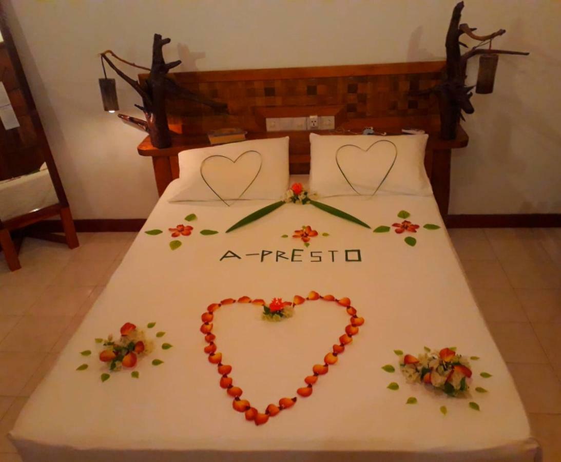 Hudhu Raakani Lodge Maldives Thinadhoo  Esterno foto